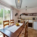 Villa Angela Lastovo